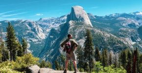 Explorador en Yosemite (iStock)